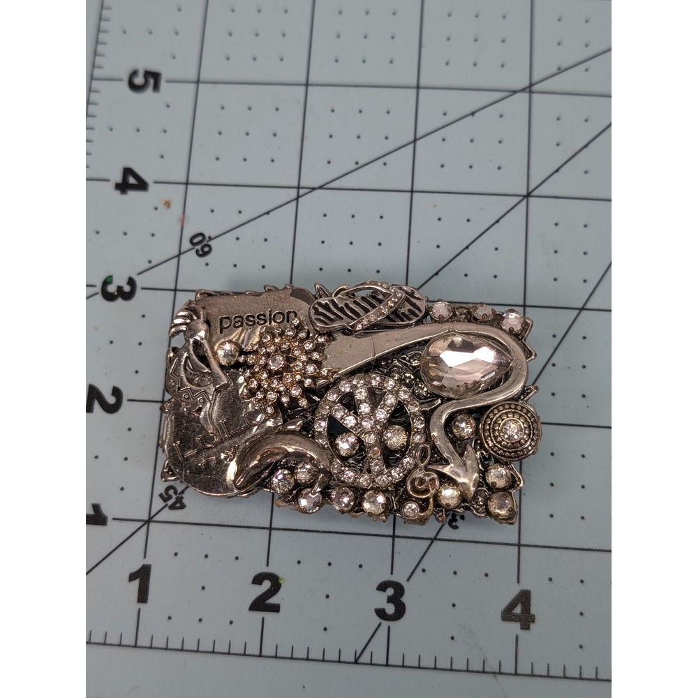Artisan Belt Buckle Womens Silver Mixed Media Music Treble Clef Peace Rhinestone